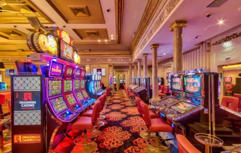 Bangladesh adult using the bdrummy app for sports and casino browsing